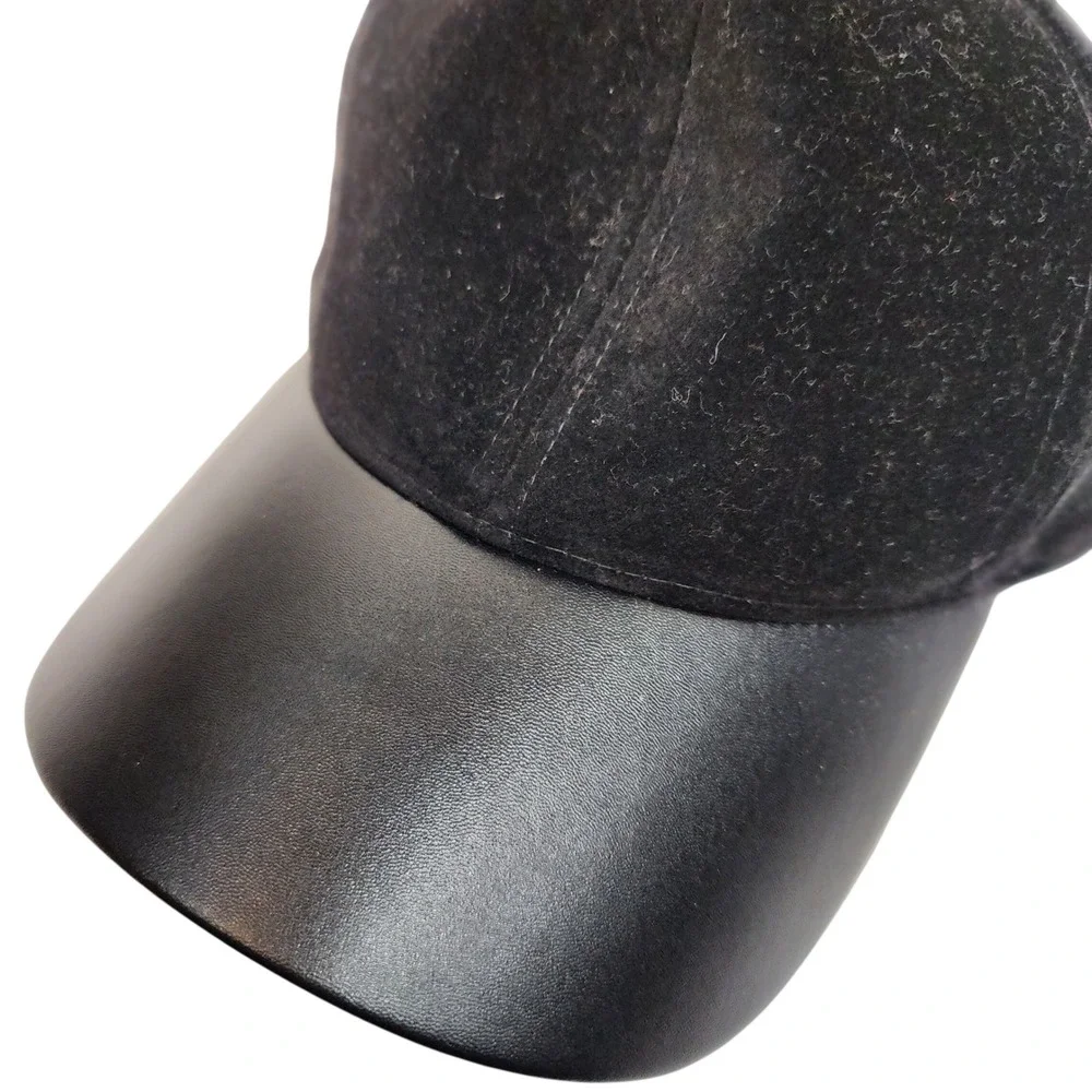 D&Y‎ Black Velvet and Faux Leather Baseball Cap Adjustable Hat FWCAP815